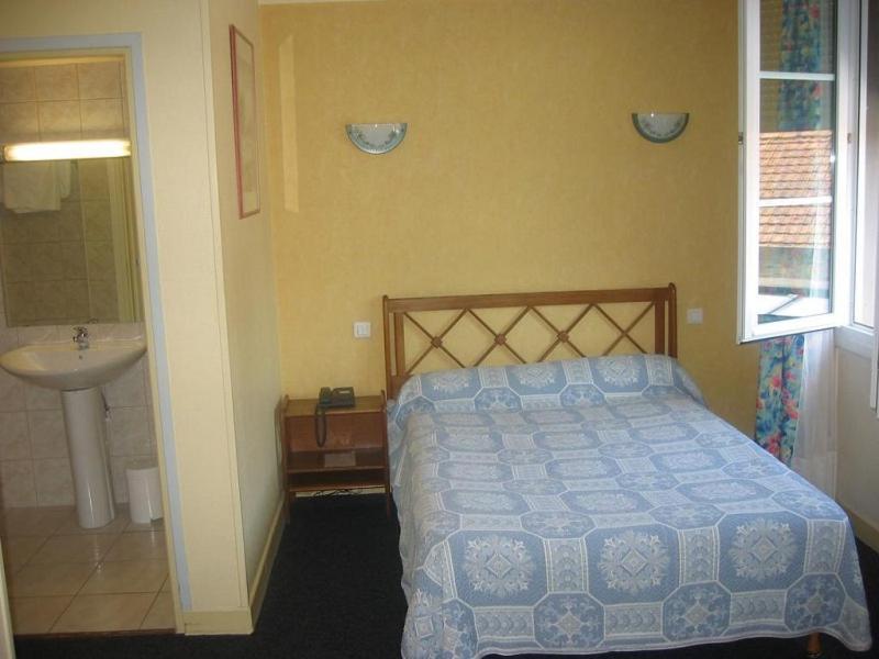 Hotel De La Cloche Sp Ρενς Εξωτερικό φωτογραφία
