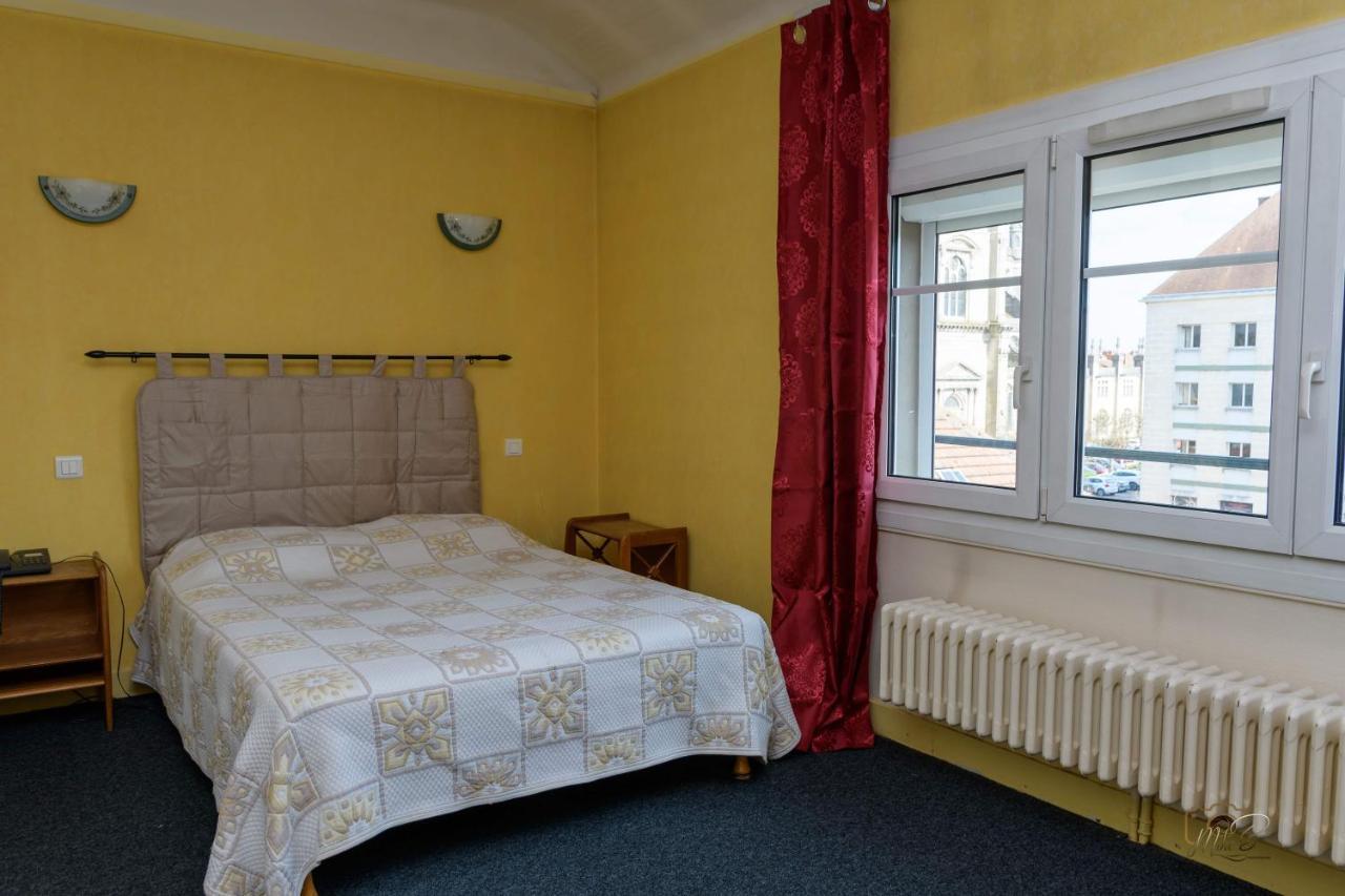 Hotel De La Cloche Sp Ρενς Εξωτερικό φωτογραφία